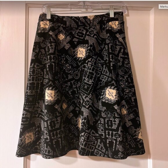 Torrid Harry Potter Maurauder's Map Scuba Skirt 4 - Picture 2 of 4